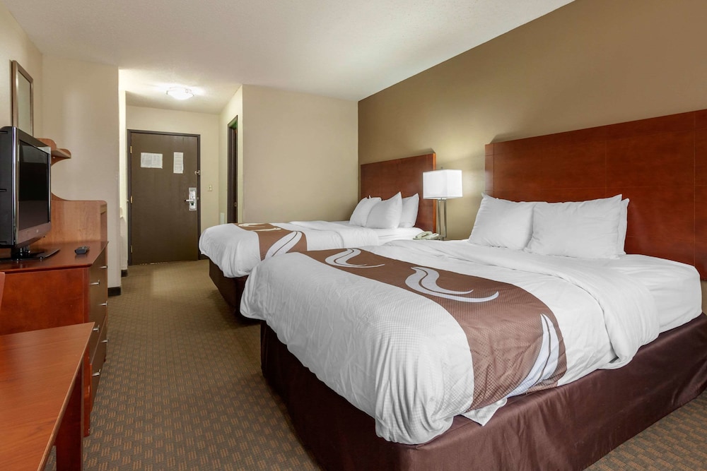 Room, 2 Queen Beds, Non Smoking - Photo 3