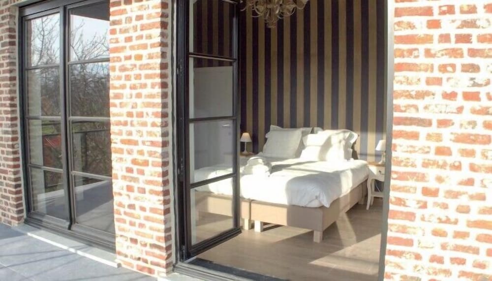 Luxury Double or Twin Room, Balcony photo 3