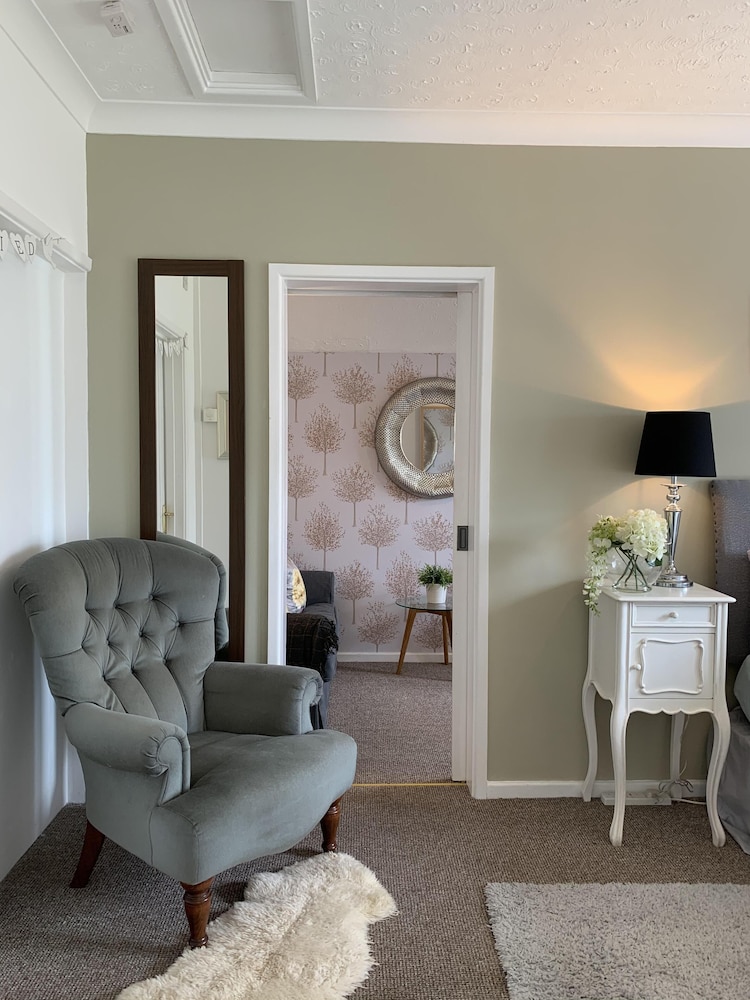 Comfort Apartment, Ensuite, Garden View (The Lodge) photo 3