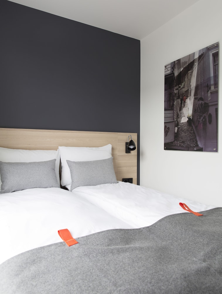 Double Room, 1 Double Bed (Small) photo 3