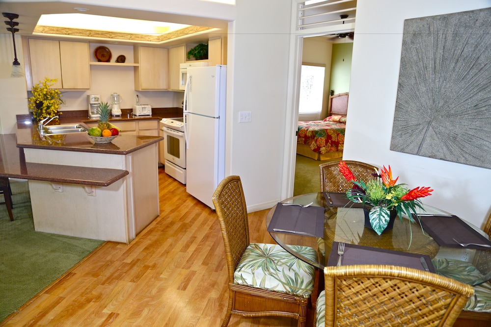 Suite, 1 Bedroom - Photo 5