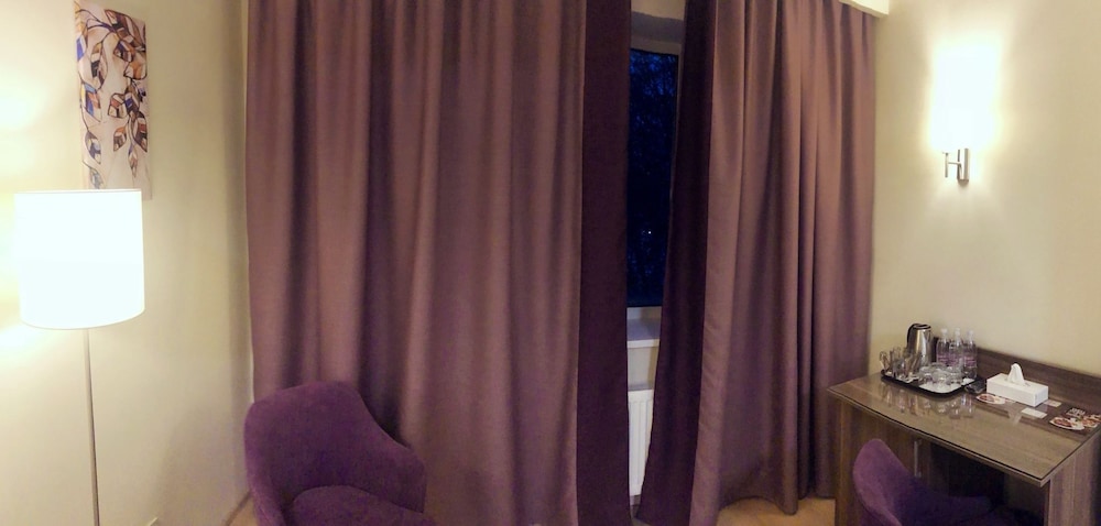 Family Suite, 1 Bedroom photo 3