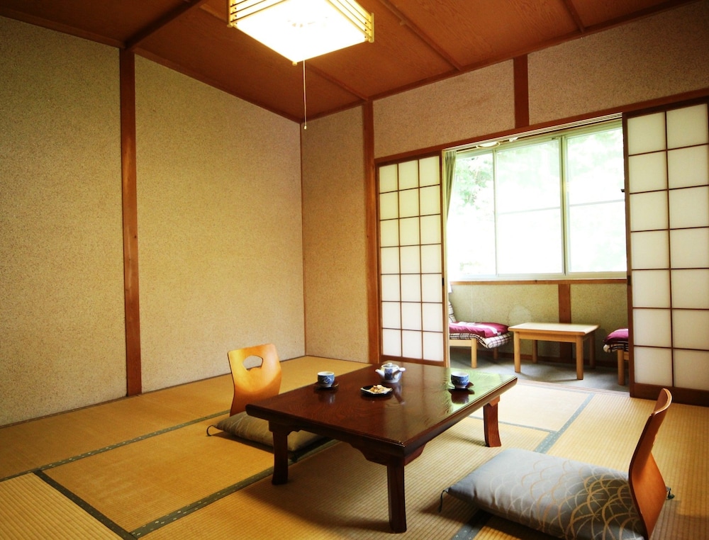 Japanese Style Room With Shared Bathroom