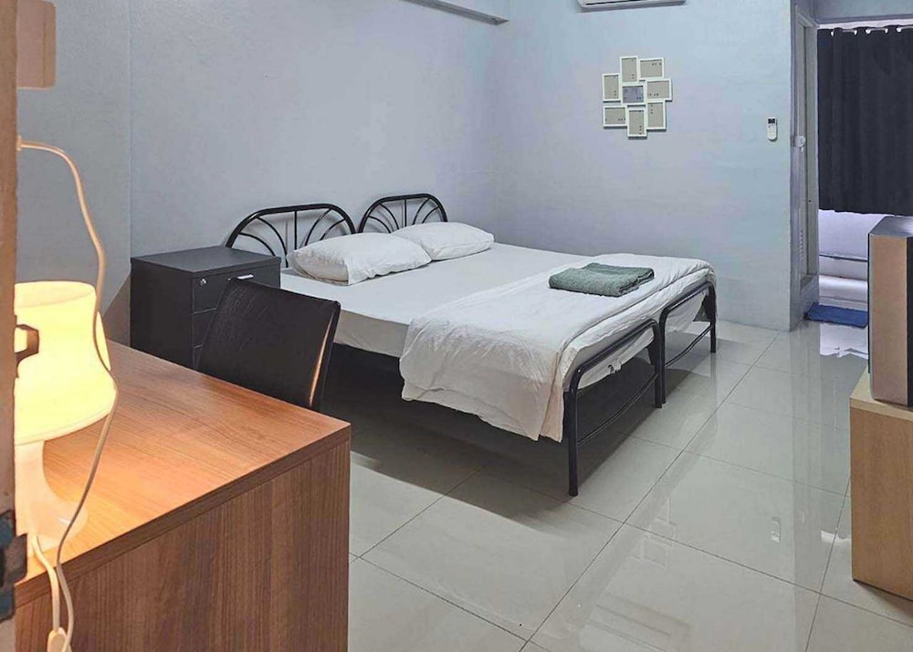 Standard Double Room - Photo 7