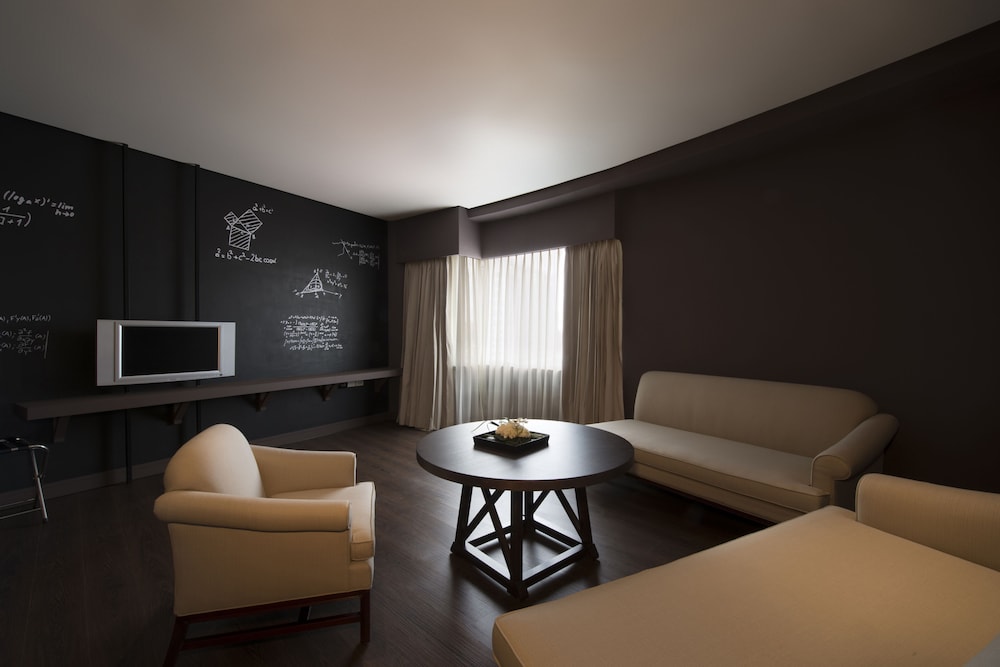 Ntu Museum Program, Deluxe Suites photo 2