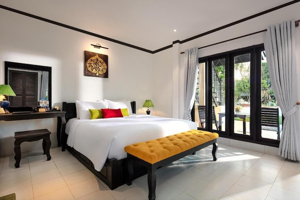 Deluxe Double or Twin Room photo 1