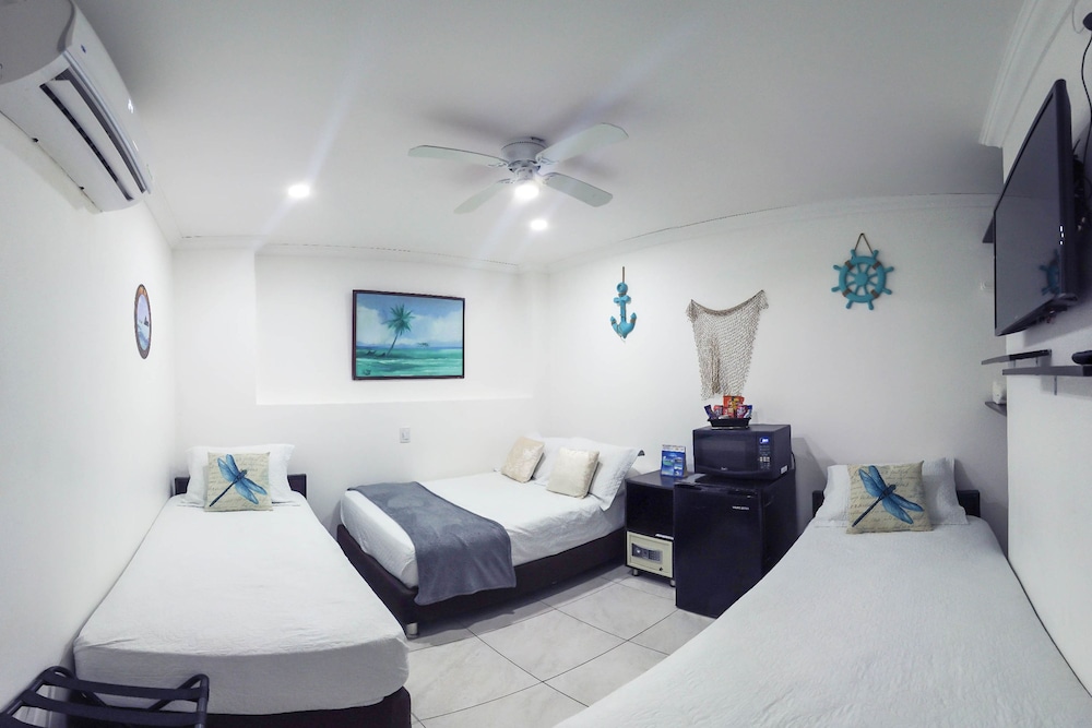 Quadruple Room photo 1