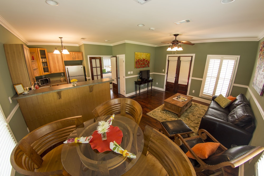 Premium Cottage, 1 King Bed with Sofa bed, Kitchen (Sandy) photo 2