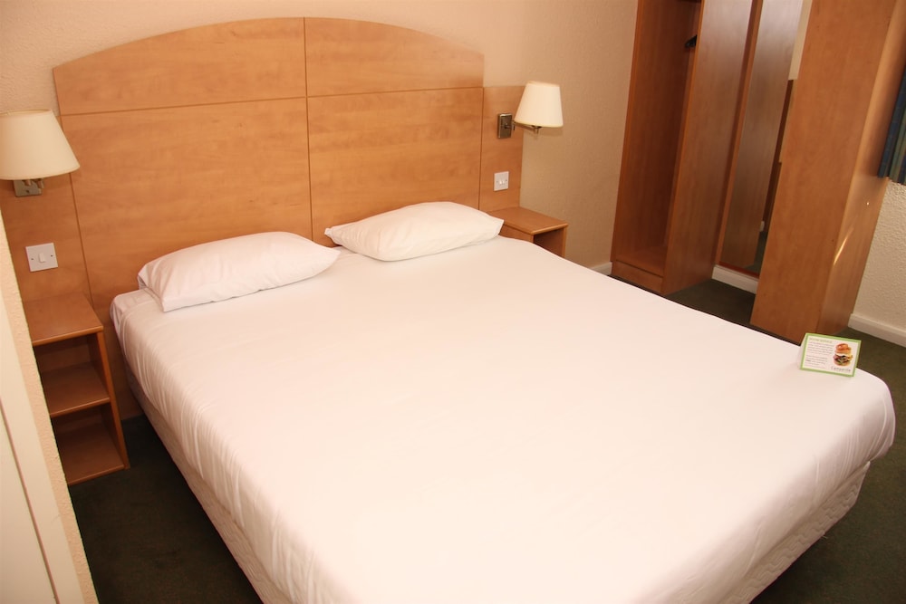 Standard Room, 1 Double Bed photo 3