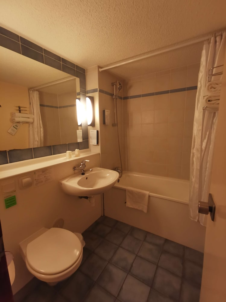Standard Room, 1 Double Bed - Photo 1