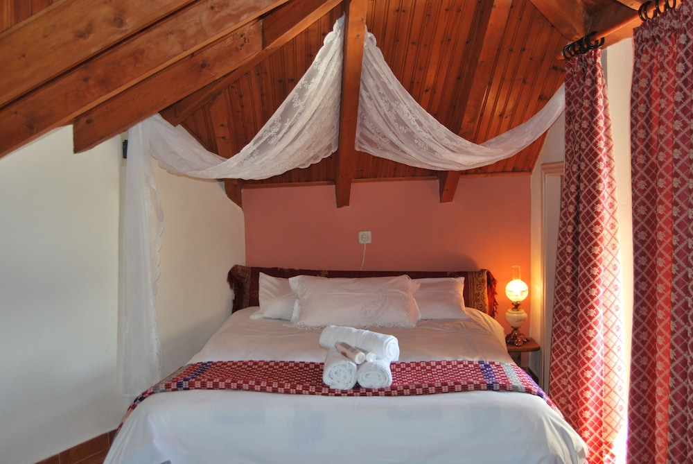 Romantic Loft, 1 Double Bed, Non Smoking photo 3