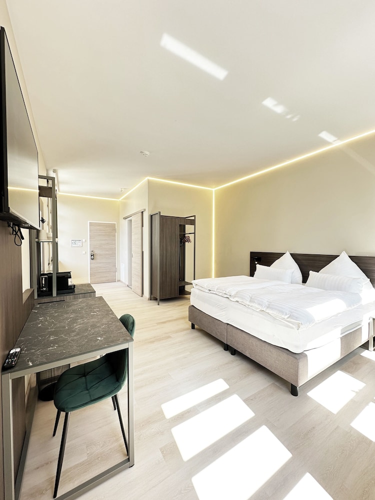 Comfort Double Room, 1 King Bed, Non Smoking