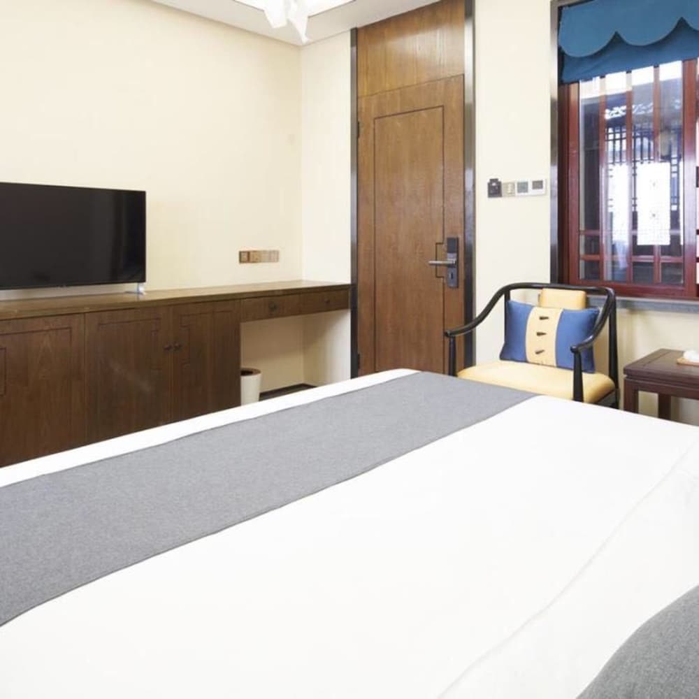 Deluxe Double Room, Non Smoking photo 3