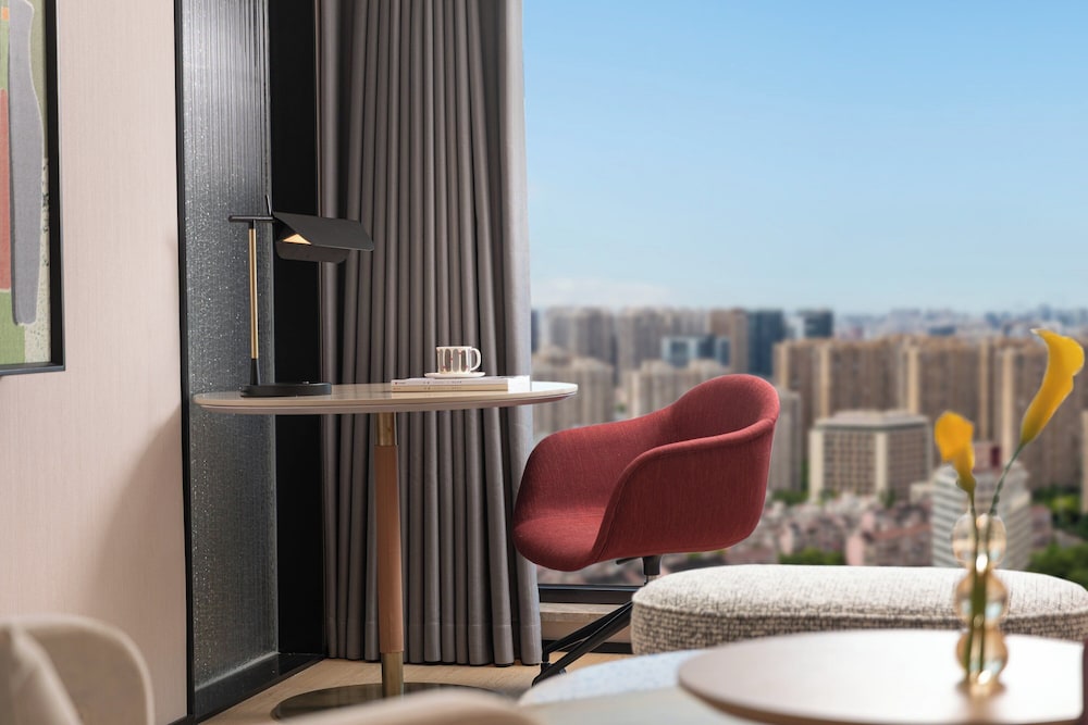 One Bedroom Suite City View Dining Kitchen