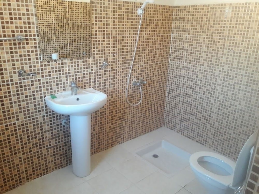 Triple Room, 4 Bedrooms photo 2
