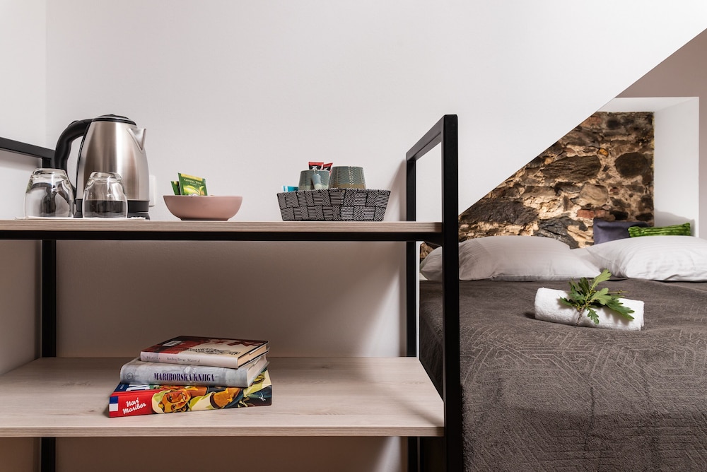 Romantic Double Room, 1 Queen Bed photo 1