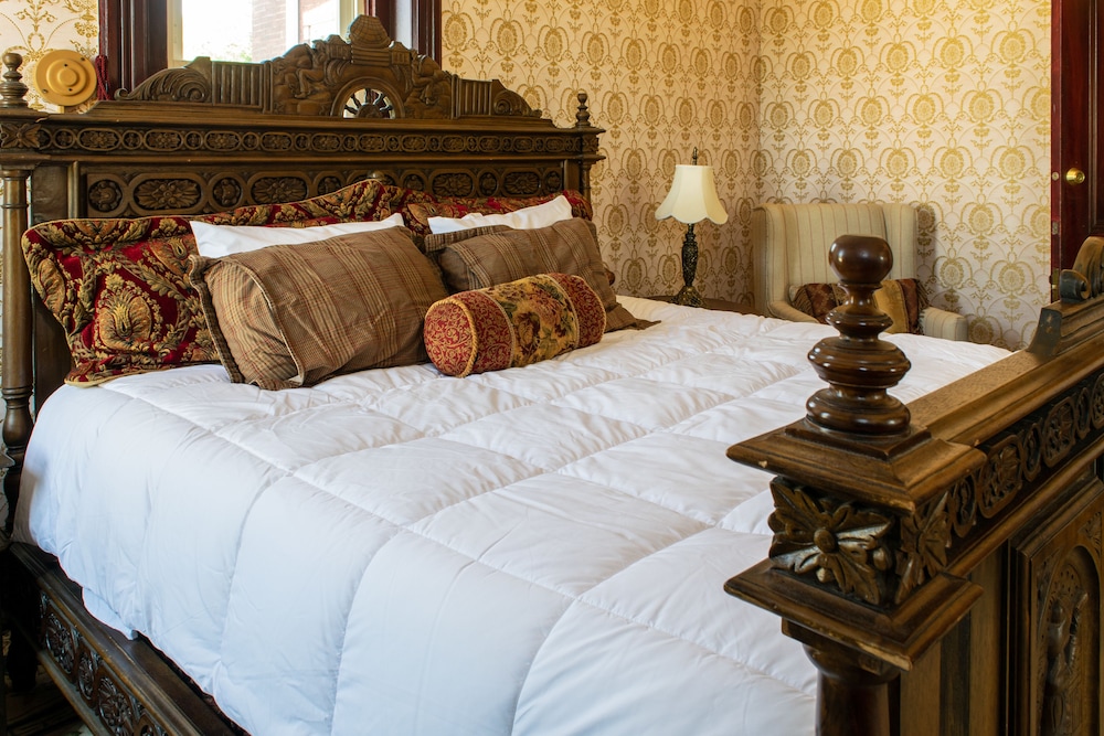 Marjorie Ellen Suite