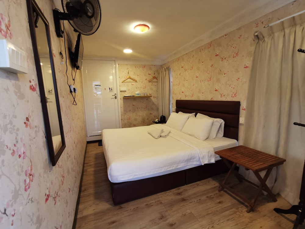 Deluxe Double Room, 1 King Bed - Photo 1