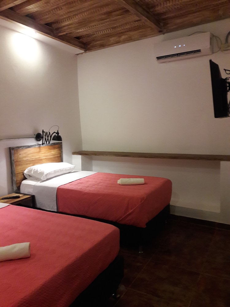 Deluxe Room, Private Bathroom photo 3
