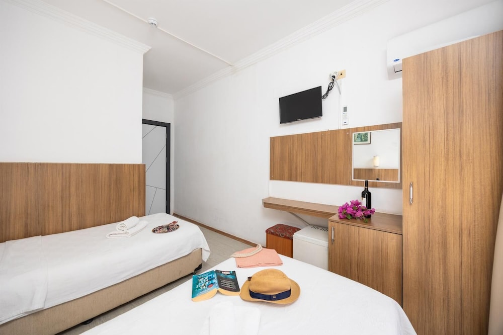 Comfort Twin Room, Balcony photo 1