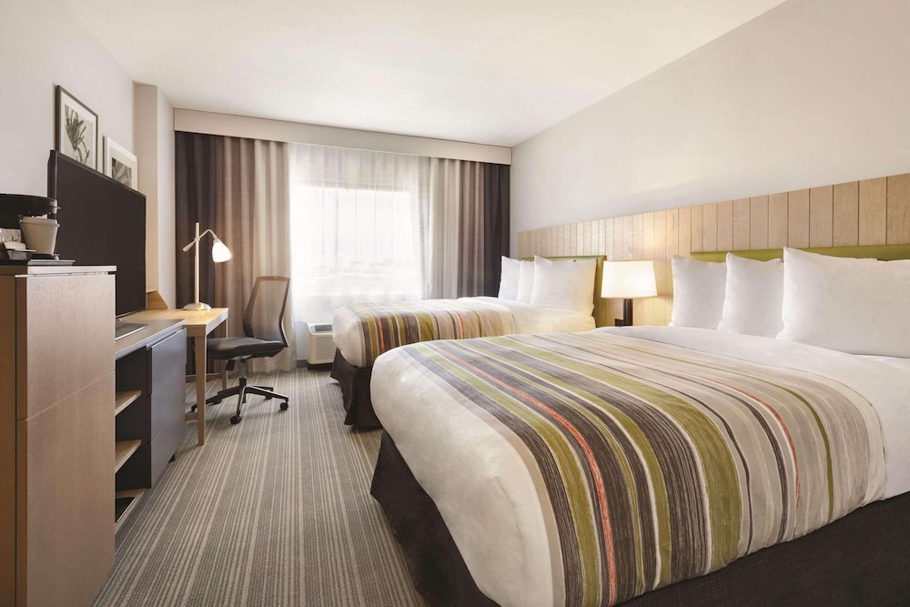 Room, 2 Queen Beds, Non Smoking photo 1