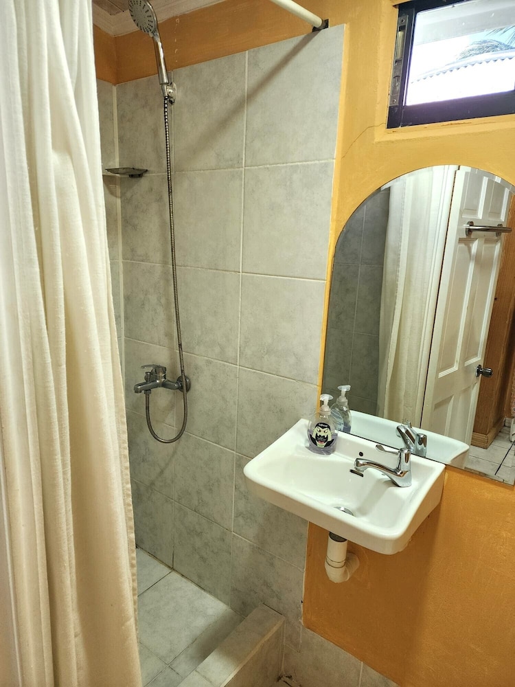 Standard Apartment, 1 Double Bed, Kitchen, Courtyard View photo 3