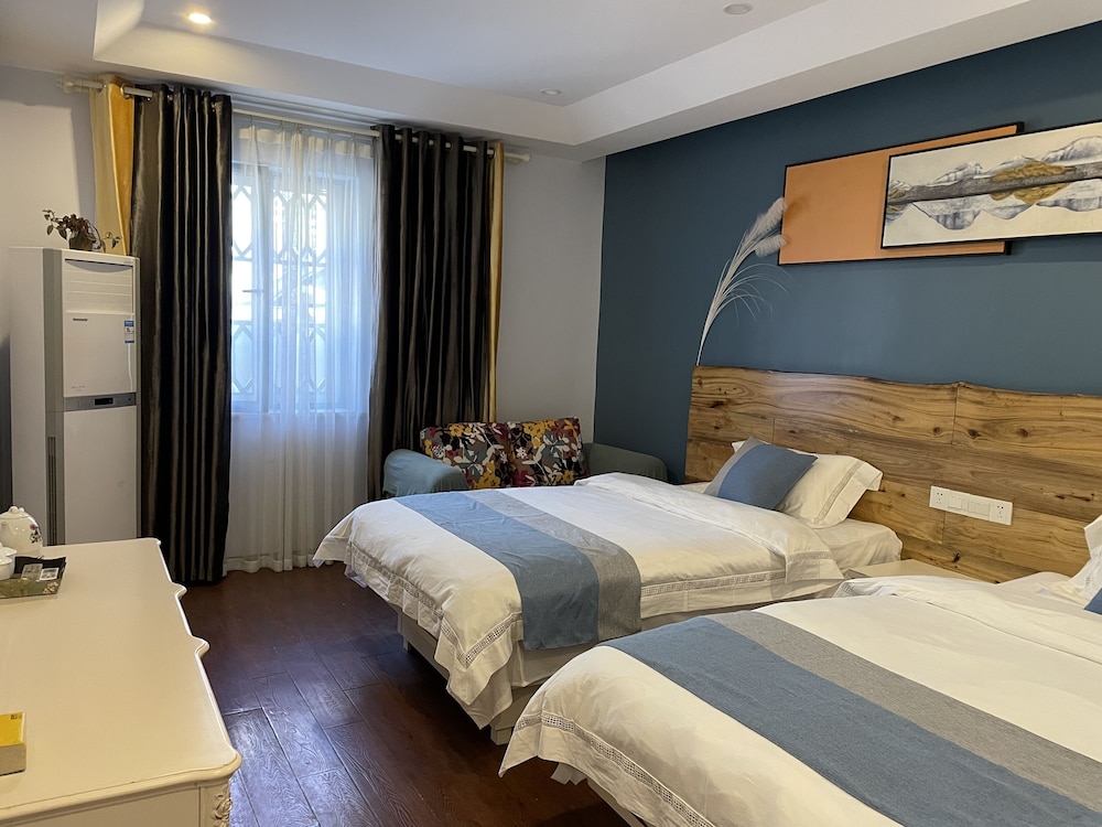 Family Double or Twin Room photo 1