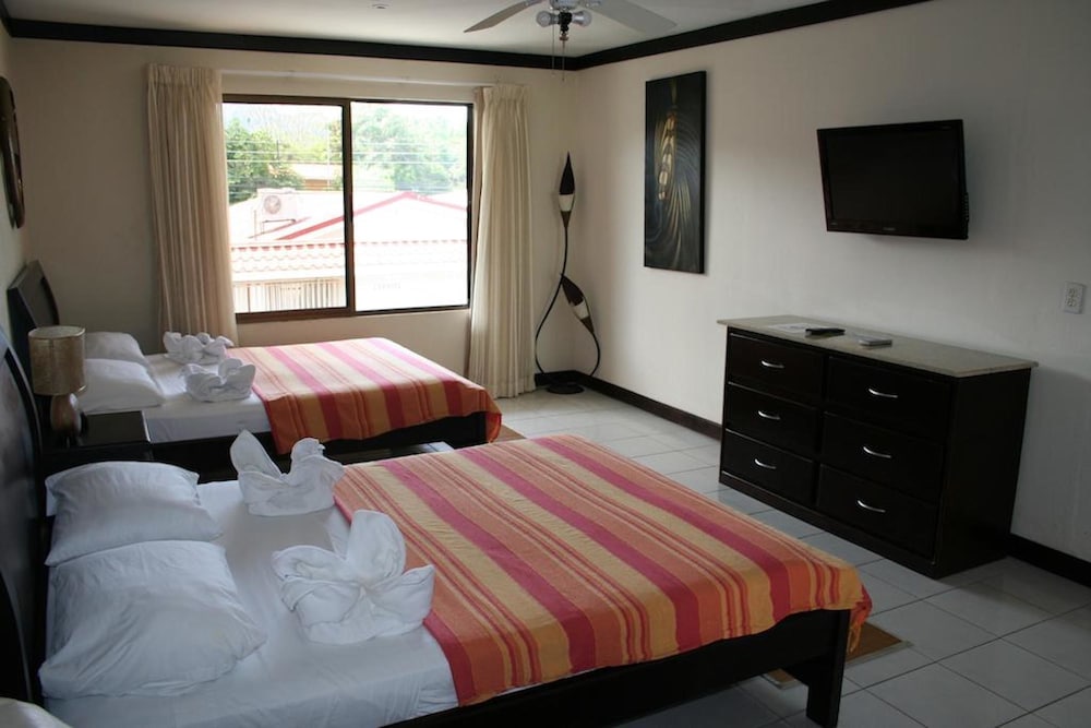 Standard Quadruple Room, 2 Double Beds
