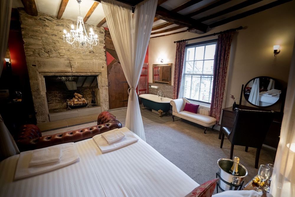 Deluxe Double Room, Ensuite (Beaumont) photo 3