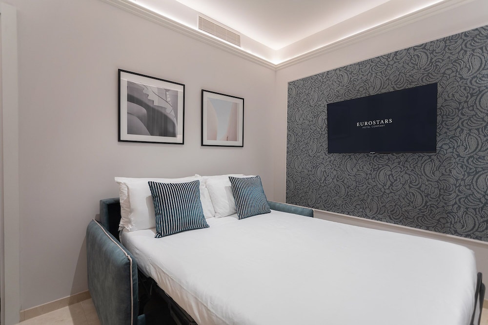 Junior Suite (3 Pax) photo 2