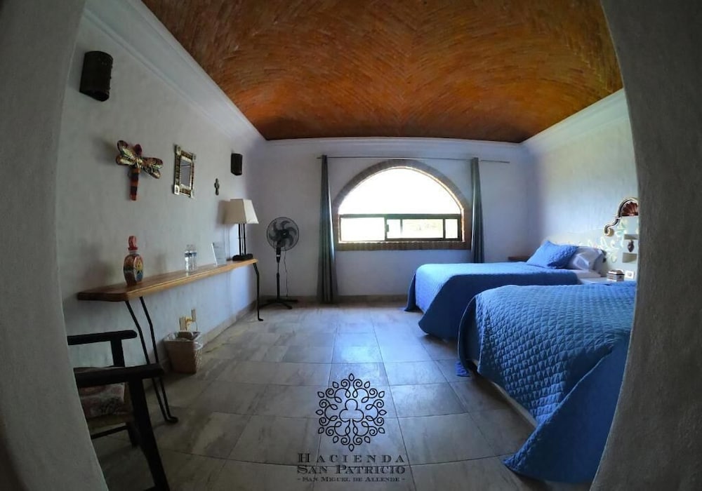 Junior Double Room photo 1