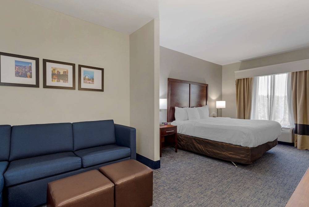 Room, 1 King Bed, Accessible, Non Smoking - Photo 1
