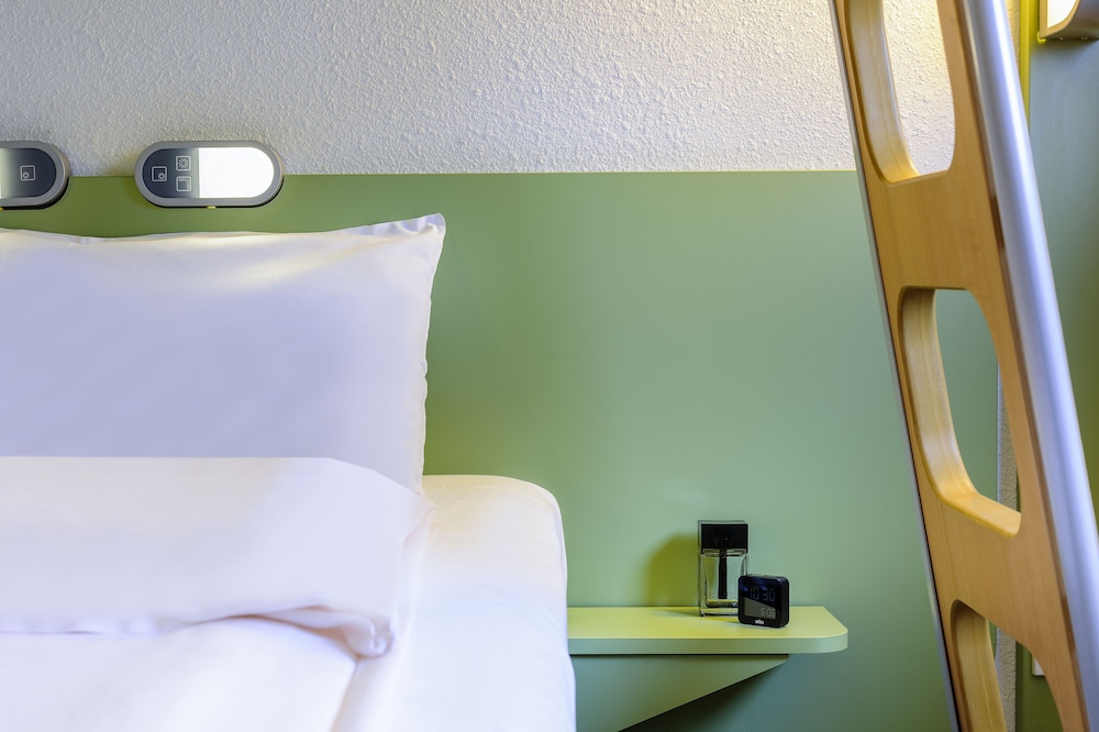 Triple Room, Multiple Beds photo 3