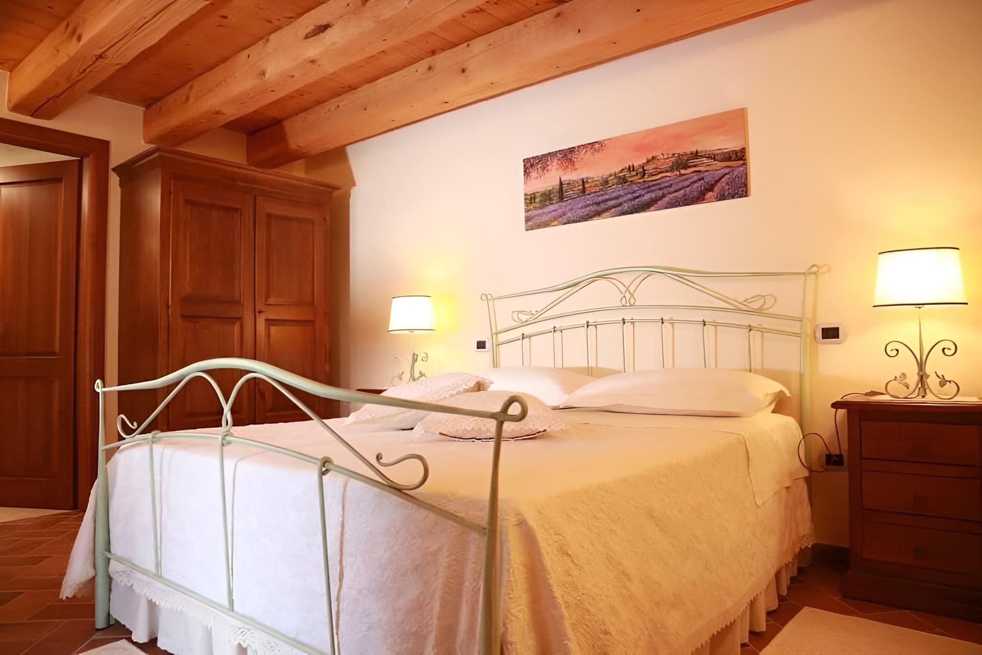 Economy Double Room, Hill View (Lavanda) photo 2