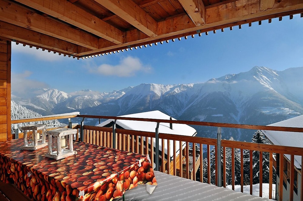 Chalet, 5 Bedrooms photo 2