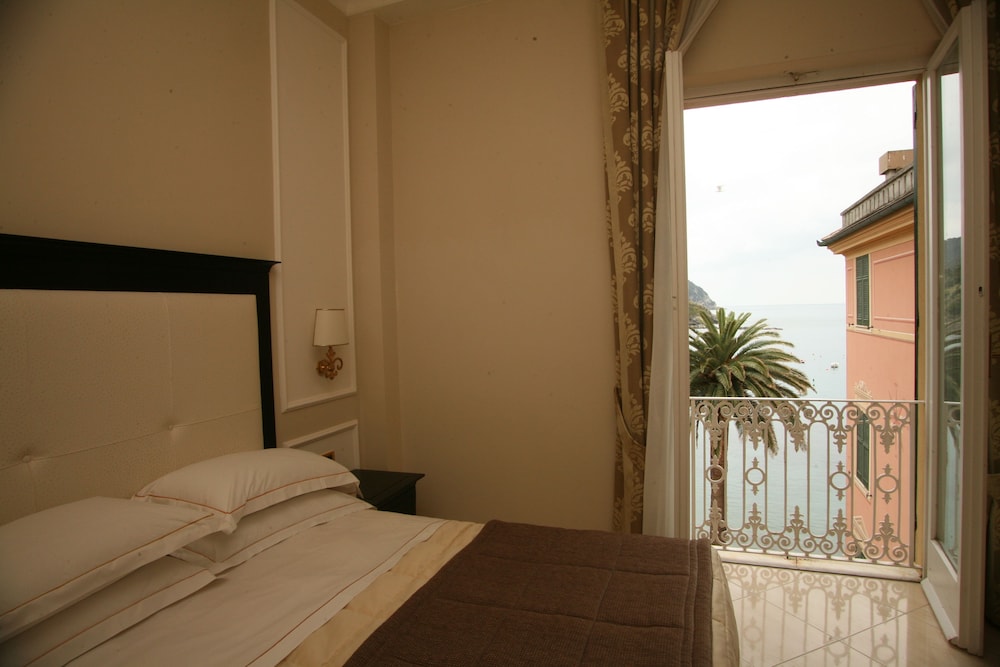 Suite, Sea View (beach access included) - Photo 5