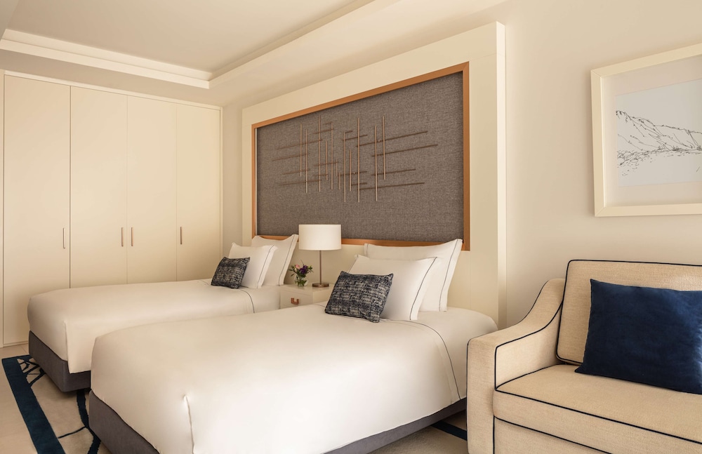 Premium Room, Sea View thumbnail 6