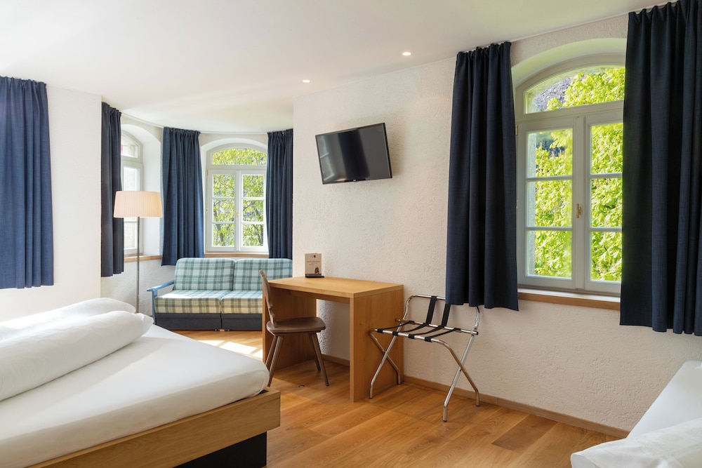 Triple Room, Private Bathroom - Photo 1