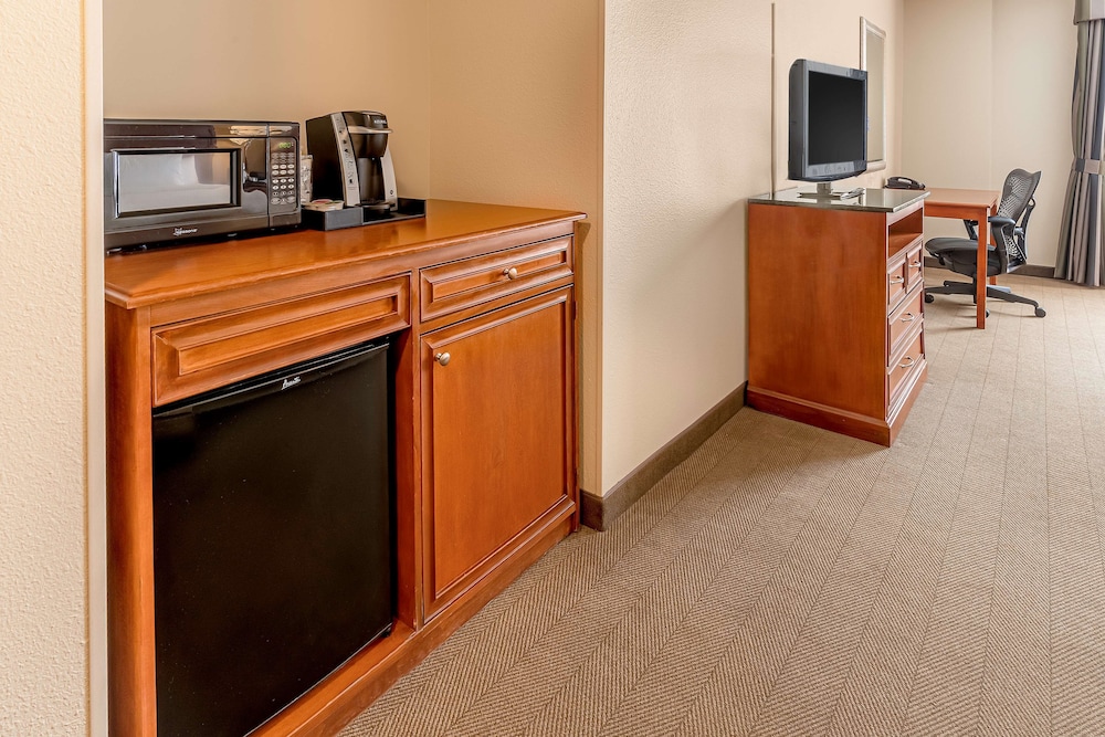 Room, Accessible photo 1