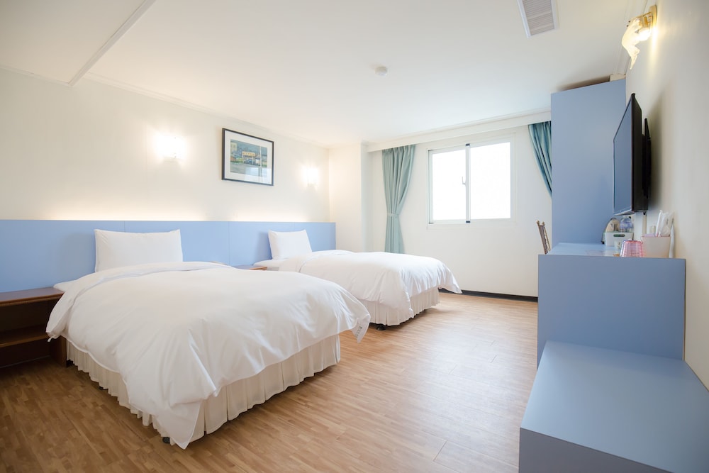 Twin Room photo 1