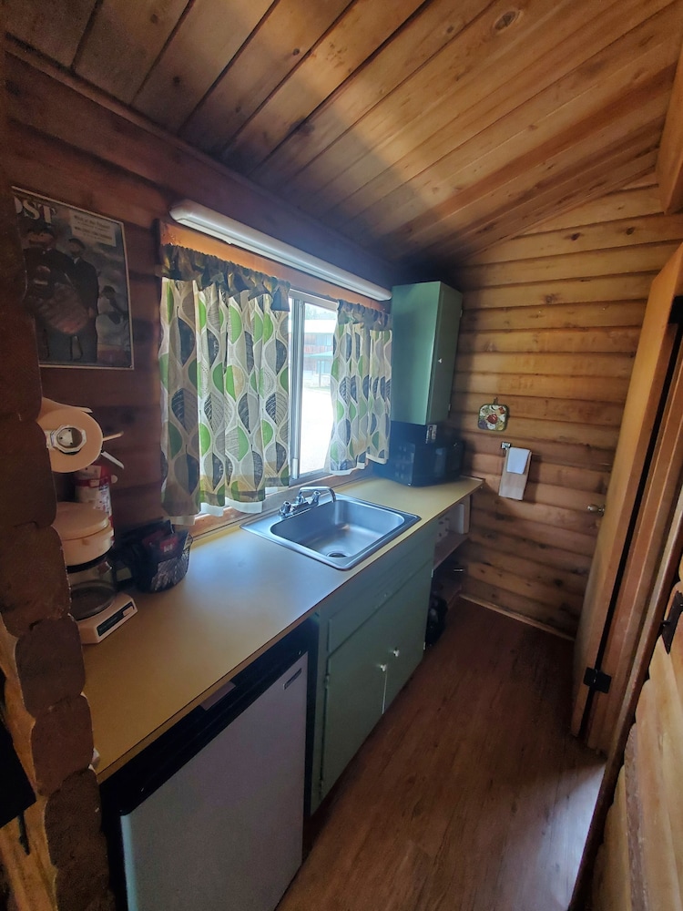 Cabin, Multiple Beds, Kitchenette photo 2