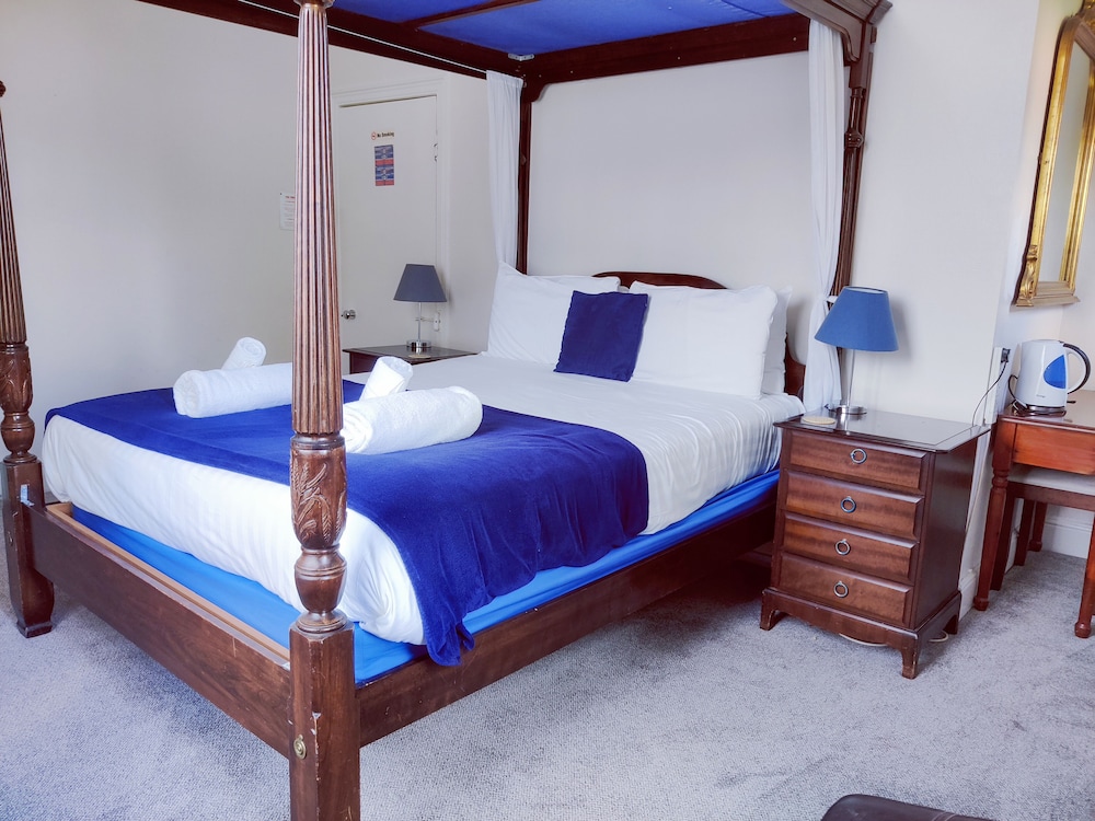 Superior Double Room, 1 Double Bed (Four Poster Bed) - Photo 3