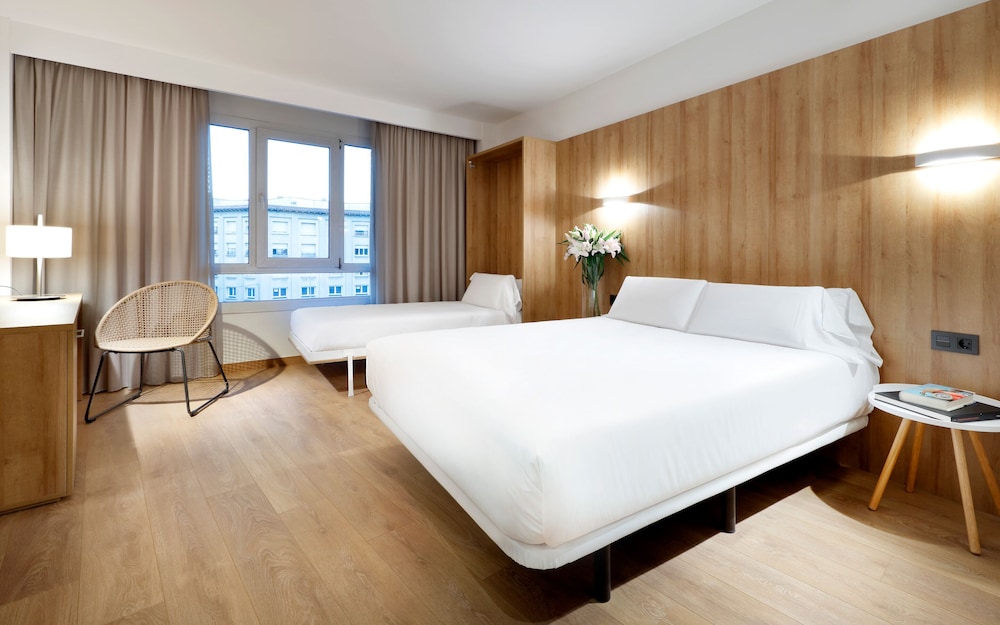 Triple Room - Photo 1