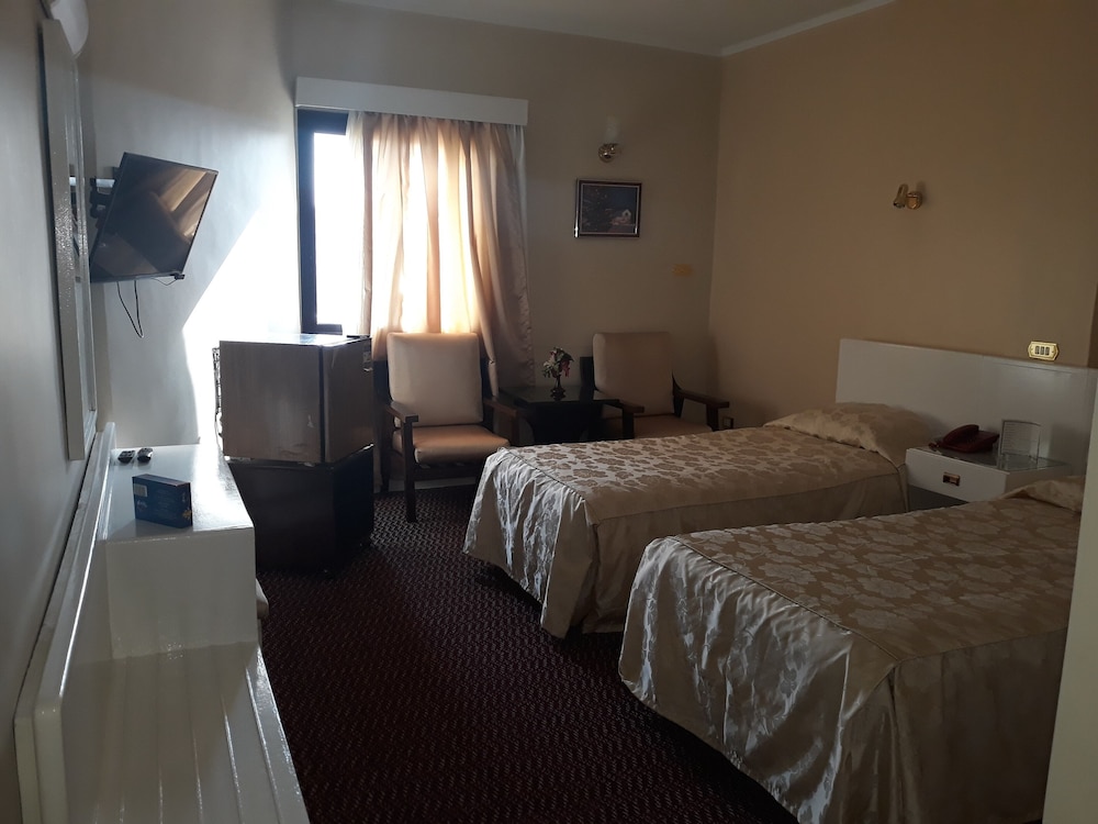 Basic Double Room