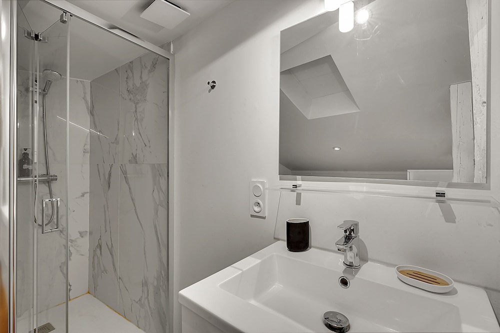 Business Apartment photo 2