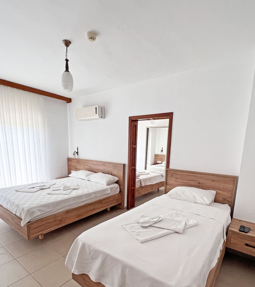 Standard Double Room photo 1