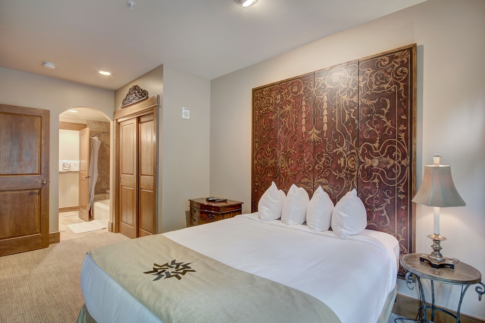 Condo, 2 Bedrooms (Lone Eagle - 2 Bath) photo 3