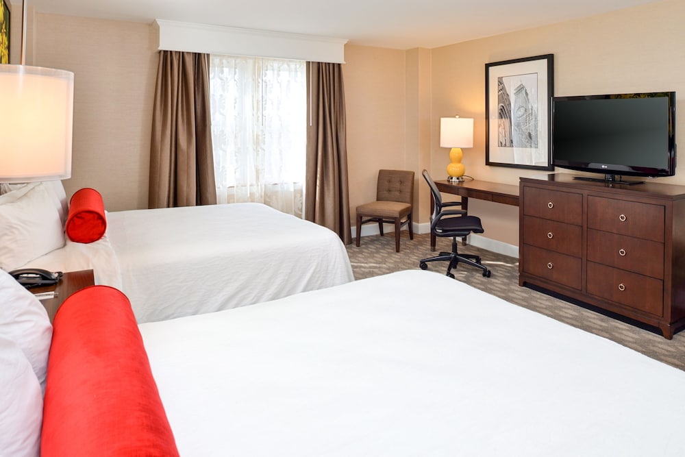 Standard Room, 2 Queen Beds, Refrigerator & Microwave photo 2