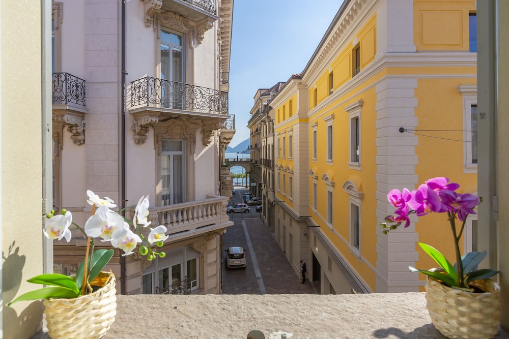 Family Apartment, Multiple Bedrooms (Heart of Lugano)