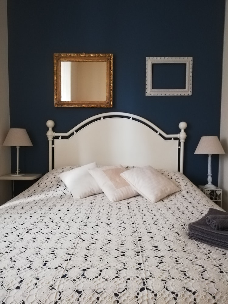 Design Double or Twin Room, Ensuite photo 1